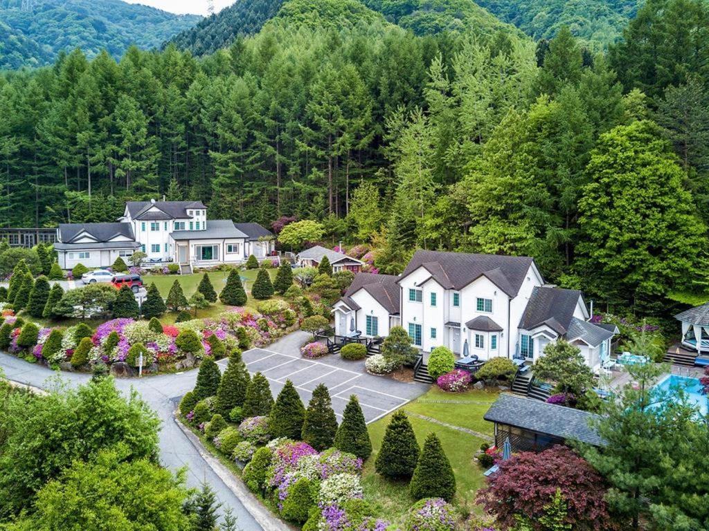 Pyeongchang Greenhill Pension エクステリア 写真